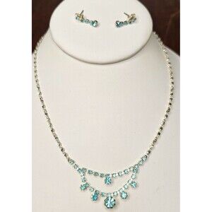 Claire's Aqua Blue Rhinestone & Silver Tone Twisted Chain Earring Necklace Set